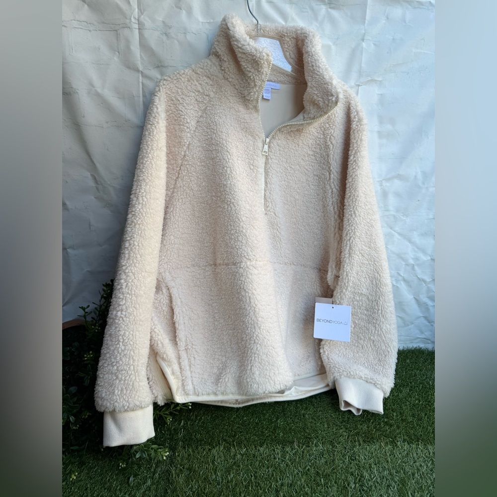 Beyond Yoga Cream Sherpa Half-Zip Pullover - Picture 13 of 13